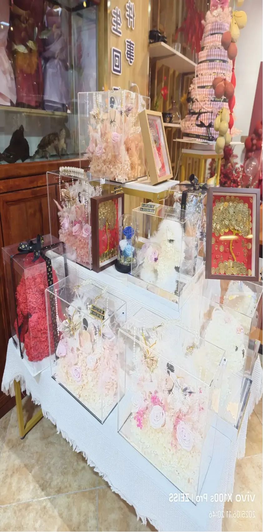 博思花藝婚慶教育，婚慶培訓(xùn)，花藝培訓(xùn)，插花培訓(xùn)，花藝師培訓(xùn)，主持人培訓(xùn)，商務(wù)主持人培訓(xùn)，花店運(yùn)營培訓(xùn)，花店全系統(tǒng)營銷，小白開花店，小白學(xué)主持，金璽棠婚慶酒店，金璽棠總部，鄭州金麻雀教育科技有限公司